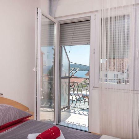 Apartment Bella Vita Трогір Екстер'єр фото