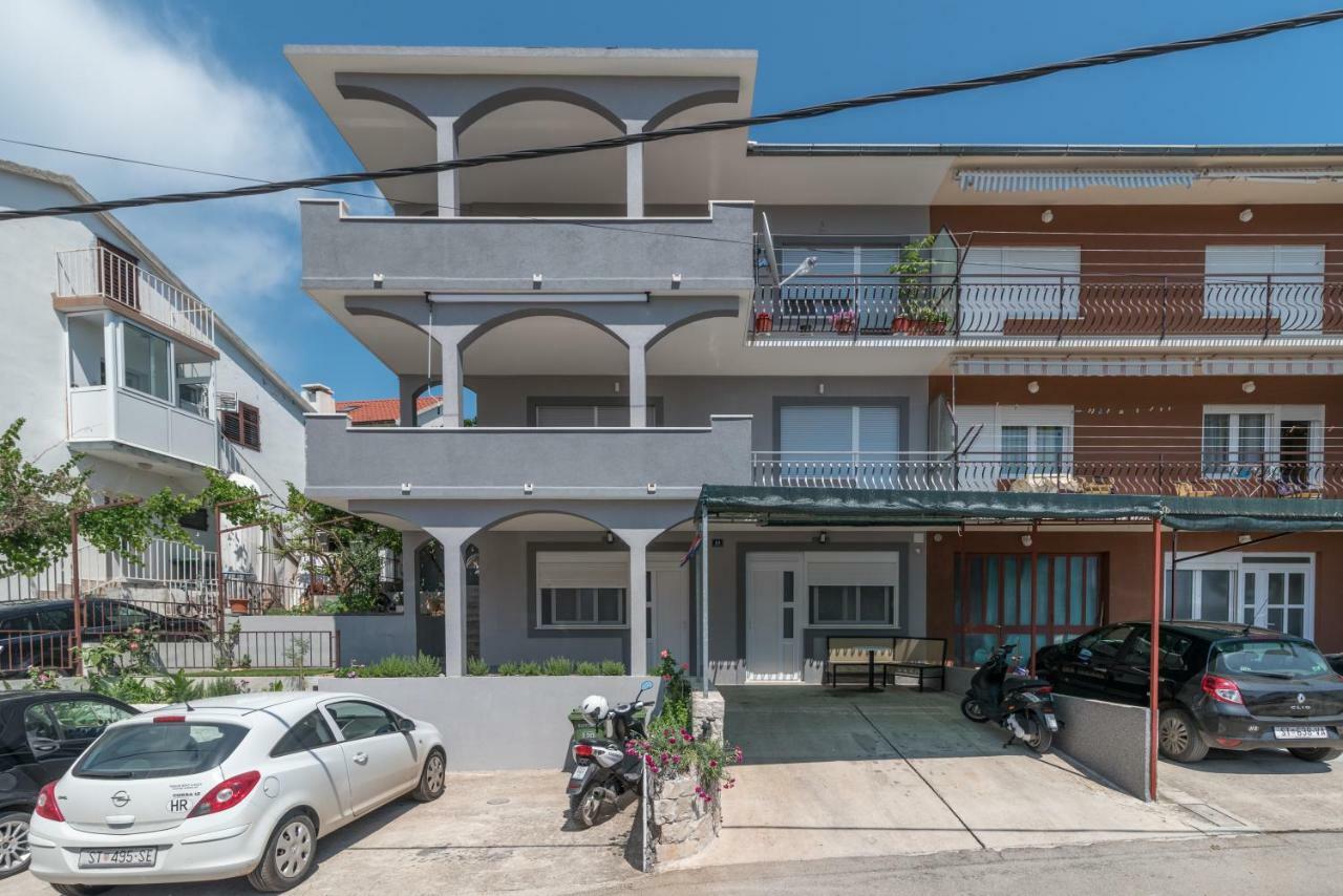 Apartment Bella Vita Трогір Екстер'єр фото
