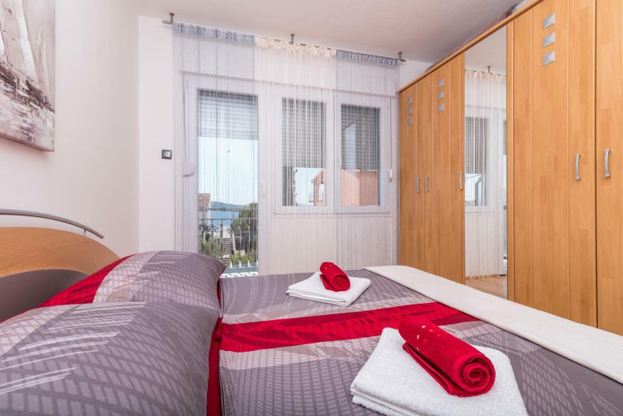 Apartment Bella Vita Трогір Екстер'єр фото