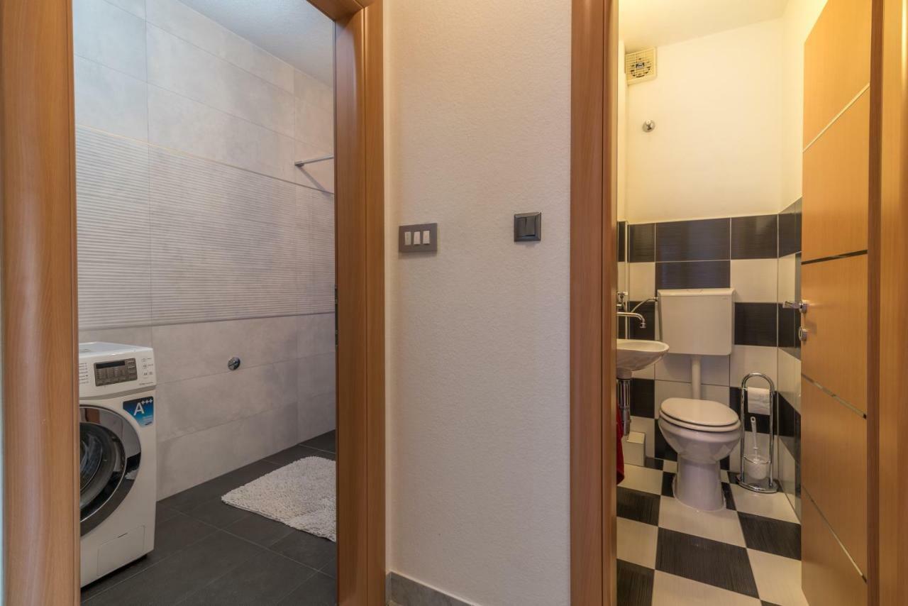 Apartment Bella Vita Трогір Екстер'єр фото
